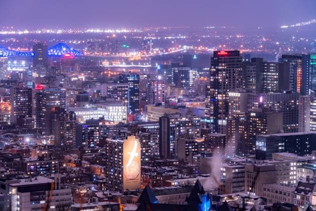 Nachtansicht von Montreal (conditionalon) Montreal night view (conditionalon). Shooting Location: Montreal, Canada Copyright: xZoonar.com MakotoxHondax 22765117
