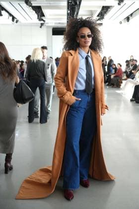 Entertainment Bilder des Tages February 7, 2025, New York, New York, USA: Guests at the Juzui FW25 Runway Show during New York Fashion Week,.The Glasshouse, NYC.February 7, 2025 . New York USA - ZUMAms4_ 20250207_faf_ms4_027 Copyright: xSoniaxMoskowitzxGordonx