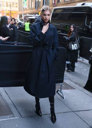 NYFW - Calvin Klein Arrivals Elsa Hosk attends the Calvin Klein show during the New York fashion week in Midtown, New York on February 7, 2025. Photo by Dylan Travis ABACAPRESS.COM New York City NY United Arab Emirates  Copyright: xDylanxTravis ABACAx