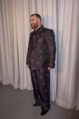 February 7, 2025, New York, United States: NEW YORK, NEW YORK - FEBRUARY 07: Sam Smith attends the Christian Cowan show during February 2025 New York Fashion Week at The Glasshouse on February 07, 2025 in New York City. New York United States - ZUMAs197 20250207_aaa_s197_142 Copyright: xRonxAdarx