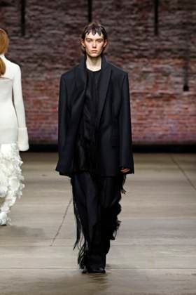 Fforme Ready to wear fall winter 2025 26 NEW YORK February 2025 Fforme Ready to wear fall winter 2025 26 NEW YORK February 2025, Credit:Zeppelin Avalon  Copyright: xZeppelinx xAvalonx 0961208679
