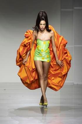 Christian Cowan runway show during New York Fashion Week Fall Winter 2025 Model walks runway during Christian Cowan show at New York Fashion Week Fall Winter 2025 at Glasshouse in New York. New collection by designer Cowan was inspired and is tribute to Abbie McLaughlin who passed away in 2024. New York New York United States Copyright: LevxRadin