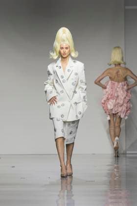Christian Cowan runway show during New York Fashion Week Fall Winter 2025 Model walks runway during Christian Cowan show at New York Fashion Week Fall Winter 2025 at Glasshouse in New York. New collection by designer Cowan was inspired and is tribute to Abbie McLaughlin who passed away in 2024. New York New York United States Copyright: LevxRadin