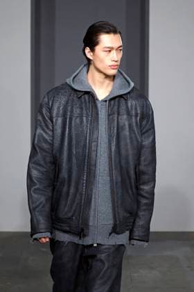 Simkhai Ready to wear fall winter 2025 26 NEW YORK February 2025 Simkhai Ready to wear fall winter 2025 26 NEW YORK February 2025, Credit:Zeppelin Avalon  Copyright: xZeppelinx xAvalonx 0961296529
