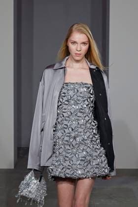 Simkhai Ready to wear fall winter 2025 26 NEW YORK February 2025 Simkhai Ready to wear fall winter 2025 26 NEW YORK February 2025, Credit:Zeppelin Avalon  Copyright: xZeppelinx xAvalonx 0961296851