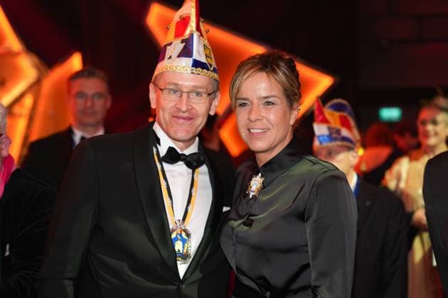 75 Award of the Order WIDER DEN TIERISCHEN ERNST in Aachen Daniel Guenther together with Mona Neubaur at the 75 Award of the Order WIDER DEN TIERISCHEN ERNST , Aachen, 08 02 2025 Aachen NRW Germany