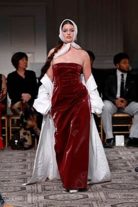 Kim Shui Ready to wear fall winter 2025 26 NEW YORK February 2025 Kim Shui Ready to wear fall winter 2025 26 NEW YORK February 2025, Credit:Zeppelin Avalon  Copyright: xZeppelinx xAvalonx 0961294868