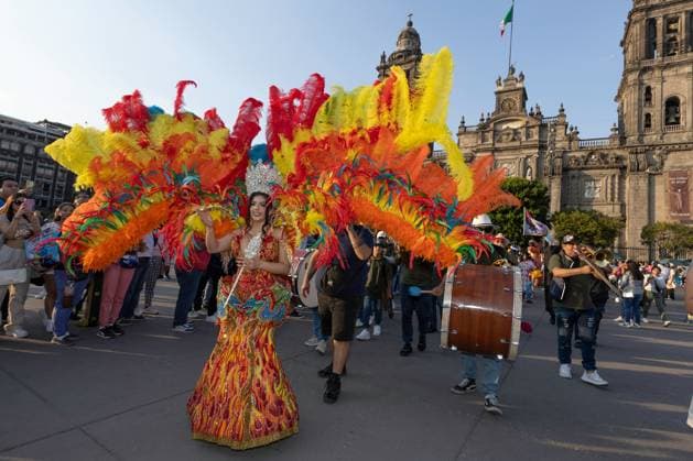 February 9, 2025, Mexico City, Mexico: Second carnival of Mexico City carnivals that toured the historic center of the city, starting from the RevolutionÃ‚Â s Monument to the Zocalo. The carnivals were declared intangible cultural heritage of the Mexican capital in 2024. Mexico City Mexico - ZUMAl178 20250209_znp_l178_012 Copyright: xCristianxLeyvax
