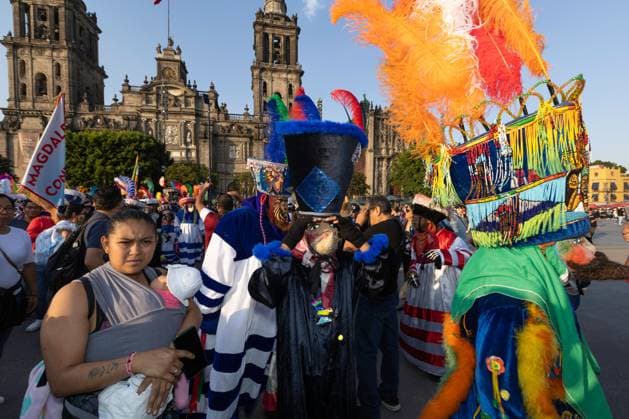 February 9, 2025, Mexico City, Mexico: Second carnival of Mexico City carnivals that toured the historic center of the city, starting from the RevolutionÃ‚Â s Monument to the Zocalo. The carnivals were declared intangible cultural heritage of the Mexican capital in 2024. Mexico City Mexico - ZUMAl178 20250209_znp_l178_016 Copyright: xCristianxLeyvax