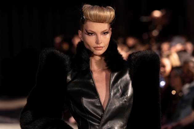 February 8, 2025, New York, New York, USA: Model walks runway for The Blonds show during New York Fashion Week Fall Winter 2025 at The FiDi Banking Hall in New York on February 8, 2025 New York USA - ZUMAr339 20250208_znp_r339_075 Copyright: xLevxRadinx