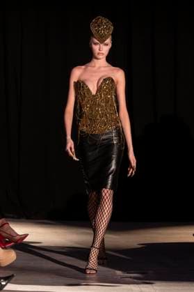 February 8, 2025, New York, New York, USA: Model walks runway for The Blonds show during New York Fashion Week Fall Winter 2025 at The FiDi Banking Hall in New York on February 8, 2025 New York USA - ZUMAr339 20250208_znp_r339_078 Copyright: xLevxRadinx