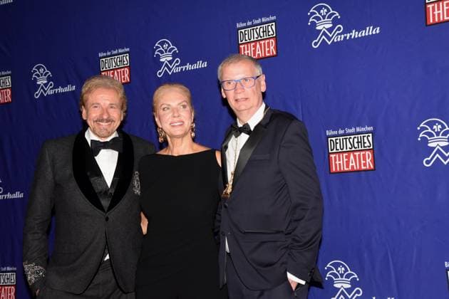 Thomas Karina Gottschalk Presenter Guenther Jauch Presenter Karl Valentin Order Award Winner Munich 08 02 2025 Deutsches Theater Grosser Narrhalla Ball SoirÃ e with presentation of the Karl Valentin Order to Guenther Jauch, Presenter, Journalist Producer Munich