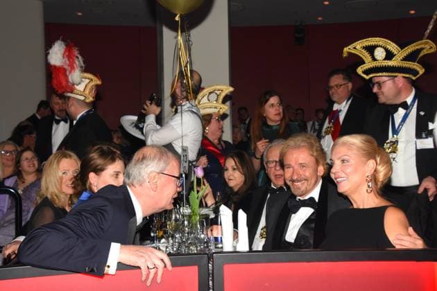 Guenther Jauch Moderator Karl Valentin Order Award Winner Thomas Karina Gottschalk Moderator Laudator Munich 08 02 2025 Deutsches Theater Grosser Narrhalla Ball SoirÃ e with presentation of the Karl Valentin Order to Guenther Jauch, Moderator, Journalist Producer Munich
