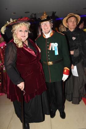 Suburban Wedding Ladies Munich 08 02 2025 German Theater Big Narrhalla Ball SoirÃ e with awarding of the Karl Valentin Order to Guenther Jauch, presenter, journalist producer Munich