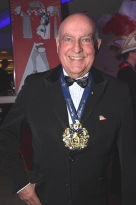 Dr Axel Munz Angermaier Tracht Muenchen 08 02 2025 Deutsches Theater Grosser Narrhalla Ball SoirÃ e with presentation of the Karl Valentin Order to Guenther Jauch, presenter, journalist producer Muenchen