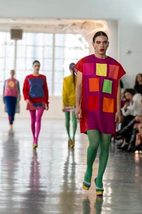 A model wears clothes by Spanish designer Agatha Ruiz de la Prada in New York, United States, 09 February 2025. Spanish designer Agatha Ruiz de la Prada presents her 2025 collection !ACHTUNG: NUR REDAKTIONELLE NUTZUNG!  Copyright: xAngelxColmenaresx AME8801 20250209-55015953178_1