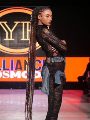 February 9, 2025, New York, New York, USA: High end innovative fantasy, contemporary design and eclectic looks combine at the .Cosmoda Alliance NYFW show. Around the corner from the NYSE on Wall Street models.strutted their styles on the runway with music and passion. New York USA - ZUMAh156 20250209_znp_h156_011 Copyright: xMiloxHessx