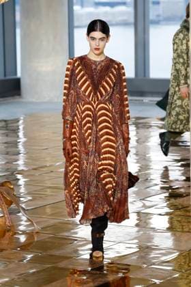 Ulla Johnson Ready to wear fall winter 2025 26 NEW YORK February 2025 Ulla Johnson Ready to wear fall winter 2025 26 NEW YORK February 2025, Credit:Zeppelin Avalon  Copyright: xZeppelinx xAvalonx 0961811577