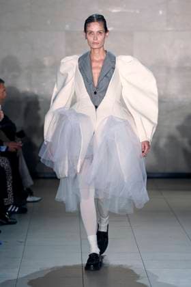 Meruert Tolegen Ready to wear fall winter 2025 26 NEW YORK February 2025 Meruert Tolegen Ready to wear fall winter 2025 26 NEW YORK February 2025, Credit:Zeppelin Avalon  Copyright: xZeppelinx xAvalonx 0961808597