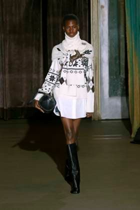Monse Ready to wear fall winter 2025 26 NEW YORK February 2025 Monse Ready to wear fall winter 2025 26 NEW YORK February 2025, Credit:Zeppelin Avalon  Copyright: xZeppelinx xAvalonx 0961810425