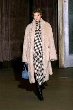 Monse Ready to wear fall winter 2025 26 NEW YORK February 2025 Monse Ready to wear fall winter 2025 26 NEW YORK February 2025, Credit:Zeppelin Avalon  Copyright: xZeppelinx xAvalonx 0961810493