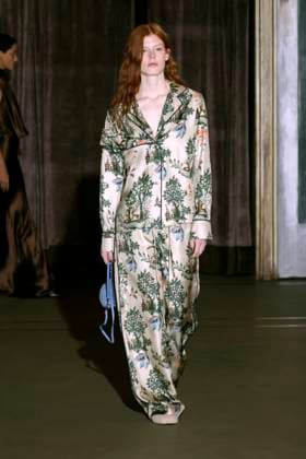 Monse Ready to wear fall winter 2025 26 NEW YORK February 2025 Monse Ready to wear fall winter 2025 26 NEW YORK February 2025, Credit:Zeppelin Avalon  Copyright: xZeppelinx xAvalonx 0961810538