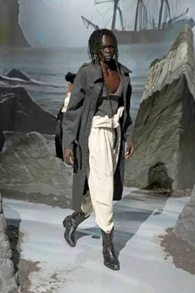 Elena Velez Ready to wear fall winter 2025 26 NEW YORK February 2025 Elena Velez Ready to wear fall winter 2025 26 NEW YORK February 2025, Credit:Zeppelin Avalon  Copyright: xZeppelinx xAvalonx 0961837552