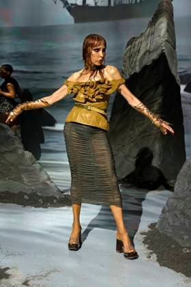 Elena Velez Ready to wear fall winter 2025 26 NEW YORK February 2025 Elena Velez Ready to wear fall winter 2025 26 NEW YORK February 2025, Credit:Zeppelin Avalon  Copyright: xZeppelinx xAvalonx 0961838070
