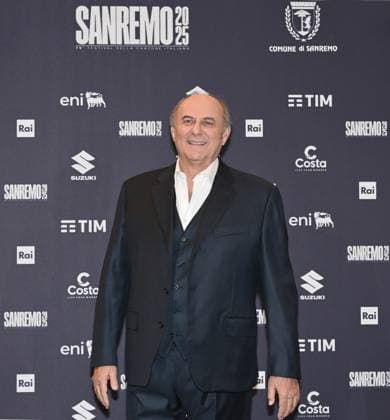 Italy prepares for 75th Sanremo Music Festival - 10 Feb 2025 Sanremo Festival co-hosts and Italian presenters Gerry Scotti pose during a photocall at the 75th Sanremo Italian Song Festival, Sanremo, Italy, 10 February 2025. The music festival runs from 11 to 15 February 2025., Credit:Maria Laura Antonelli Avalon Italy, Sanremo  Copyright: xMariaxLauraxAntonellix xAvalonx 0961842668