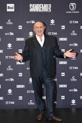 Italy prepares for 75th Sanremo Music Festival - 10 Feb 2025 Sanremo Festival co-hosts and Italian presenters Gerry Scotti pose during a photocall at the 75th Sanremo Italian Song Festival, Sanremo, Italy, 10 February 2025. The music festival runs from 11 to 15 February 2025., Credit:Maria Laura Antonelli Avalon Italy, Sanremo  Copyright: xMariaxLauraxAntonellix xAvalonx 0961842686
