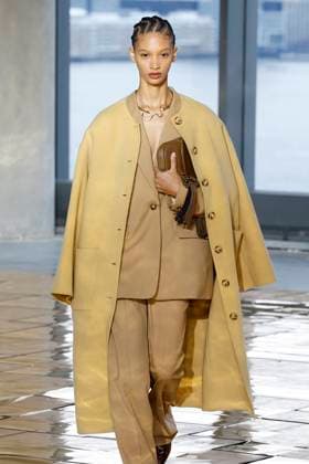 Ulla Johnson Ready to wear fall winter 2025 26 NEW YORK February 2025 Ulla Johnson Ready to wear fall winter 2025 26 NEW YORK February 2025, Credit:Zeppelin Avalon  Copyright: xZeppelinx xAvalonx 0961867137