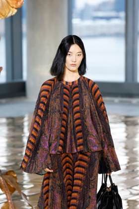 Ulla Johnson Ready to wear fall winter 2025 26 NEW YORK February 2025 Ulla Johnson Ready to wear fall winter 2025 26 NEW YORK February 2025, Credit:Zeppelin Avalon  Copyright: xZeppelinx xAvalonx 0961866321