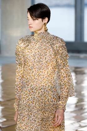Ulla Johnson Ready to wear fall winter 2025 26 NEW YORK February 2025 Ulla Johnson Ready to wear fall winter 2025 26 NEW YORK February 2025, Credit:Zeppelin Avalon  Copyright: xZeppelinx xAvalonx 0961866611