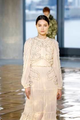 Ulla Johnson Ready to wear fall winter 2025 26 NEW YORK February 2025 Ulla Johnson Ready to wear fall winter 2025 26 NEW YORK February 2025, Credit:Zeppelin Avalon  Copyright: xZeppelinx xAvalonx 0961866621