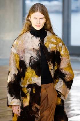 Ulla Johnson Ready to wear fall winter 2025 26 NEW YORK February 2025 Ulla Johnson Ready to wear fall winter 2025 26 NEW YORK February 2025, Credit:Zeppelin Avalon  Copyright: xZeppelinx xAvalonx 0961867516