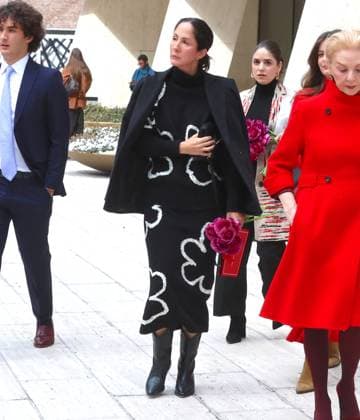 NYFW - Carolina Herrera With Her Family Designer Carolina Herrera with her daughters Carolina Adriana Herrera, Patricia Cristina Herrera and their children leave the Carolina Herrera show during the New York fashion week, NY, USA, on February 10, 2025. Photo by Dylan Travis ABACAPRESS.COM New York City NY United States  Copyright: xDylanxTravis ABACAx