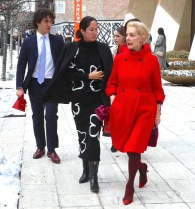 NYFW - Carolina Herrera With Her Family Designer Carolina Herrera with her daughters Carolina Adriana Herrera, Patricia Cristina Herrera and their children leave the Carolina Herrera show during the New York fashion week, NY, USA, on February 10, 2025. Photo by Dylan Travis ABACAPRESS.COM New York City NY United States  Copyright: xDylanxTravis ABACAx