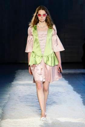Défilé de mode Sandy Liang collection automne hiver 2025 2026 lors de la Fashion Week de New York Model on the runway at the Sandy Liang Fall RTW 2025 fashion show as part of New York Fashion Week on February 09, 2025 in New York, New York New York Etats Unis  Copyright: xAgencex xBestimagexAgencex xBestimagex