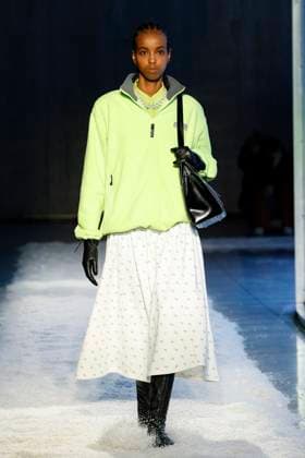 Défilé de mode Sandy Liang collection automne hiver 2025 2026 lors de la Fashion Week de New York Model on the runway at the Sandy Liang Fall RTW 2025 fashion show as part of New York Fashion Week on February 09, 2025 in New York, New York New York Etats Unis  Copyright: xAgencex xBestimagexAgencex xBestimagex