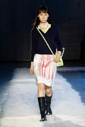 Défilé de mode Sandy Liang collection automne hiver 2025 2026 lors de la Fashion Week de New York Model on the runway at the Sandy Liang Fall RTW 2025 fashion show as part of New York Fashion Week on February 09, 2025 in New York, New York New York Etats Unis  Copyright: xAgencex xBestimagexAgencex xBestimagex