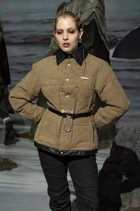 Défilé de mode Elena Velez collection automne hiver 2025 2026 lors de la Fashion Week de New York Model on the runway at the Elena Velez Fall RTW 2025 fashion show as part of New York Fashion Week on February 09, 2025 in New York, New York New York Etats Unis  Copyright: xAgencex xBestimagexAgencex xBestimagex