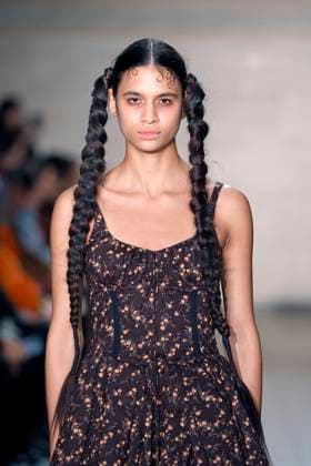 Meruert Tolegen Ready to Wear Fall Winter 2025 26 - New York, February 2025 Meruert Tolegen Ready to Wear Fall Winter 2025 26 - New York, February 2025, Credit:Zeppelin Avalon  Copyright: xZeppelinx xAvalonx 0961890163