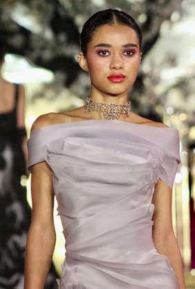 Nyfw: nardos fall 2025 collection. (new) nyfw: nardos fall 2025 collection. February 10, 2025, new york, usa: presentation of nardos fall 2025 collection during new york fashion week at plaza hotel in manhattan, new york. The collection is inspired by the craftsmanship of jewelry making and the raw beauty of natural stones. Mandatory credit: niyi fote thenews2 (Foto: Niyi Fote Thenews2 imago images) Nyfw: nardos fall 2025 collection.  Copyright: xNiyixFotex