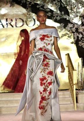 Nyfw: nardos fall 2025 collection. (new) nyfw: nardos fall 2025 collection. February 10, 2025, new york, usa: presentation of nardos fall 2025 collection during new york fashion week at plaza hotel in manhattan, new york. The collection is inspired by the craftsmanship of jewelry making and the raw beauty of natural stones. Mandatory credit: niyi fote thenews2 (Foto: Niyi Fote Thenews2 imago images) Nyfw: nardos fall 2025 collection.  Copyright: xNiyixFotex