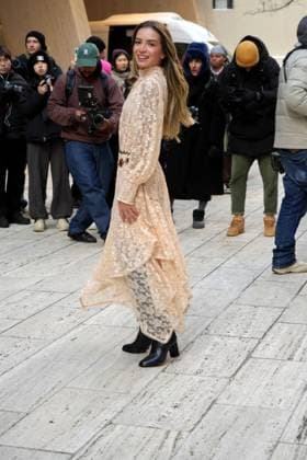 February 10, 2025, New York, New York, USA: Guests attend the Carolina Herrera W25 runway show during New York Fashion Week,.Pine Street, NYC.February 10, 2025 . New York USA - ZUMAms4_ 20250210_faf_ms4_021 Copyright: xSoniaxMoskowitzxGordonx