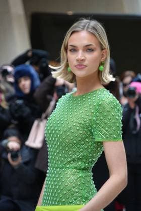 February 10, 2025, New York, New York, USA: Guests attend the Carolina Herrera W25 runway show during New York Fashion Week,.Pine Street, NYC.February 10, 2025 . New York USA - ZUMAms4_ 20250210_faf_ms4_029 Copyright: xSoniaxMoskowitzxGordonx