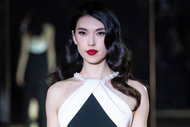 February 10, 2025, New York, New York, USA: A model walks runway for Pamella Roland runway show during New York Fashion Week Fall Winter 2025 at Rainbow Room at Rockefeller Center in New York on February 10, 2025 New York USA - ZUMAr339 20250210_znp_r339_090 Copyright: xLevxRadinx