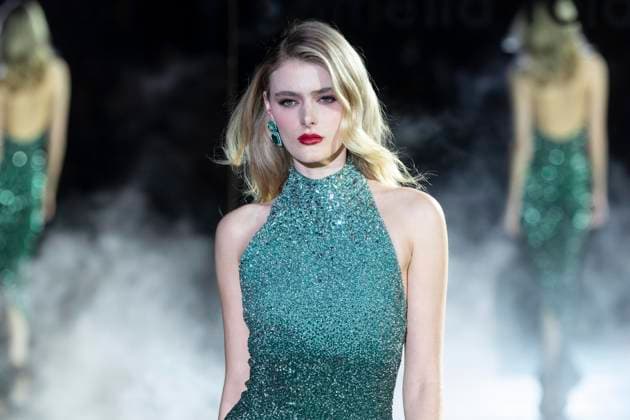 February 10, 2025, New York, New York, USA: A model walks runway for Pamella Roland runway show during New York Fashion Week Fall Winter 2025 at Rainbow Room at Rockefeller Center in New York on February 10, 2025 New York USA - ZUMAr339 20250210_znp_r339_049 Copyright: xLevxRadinx