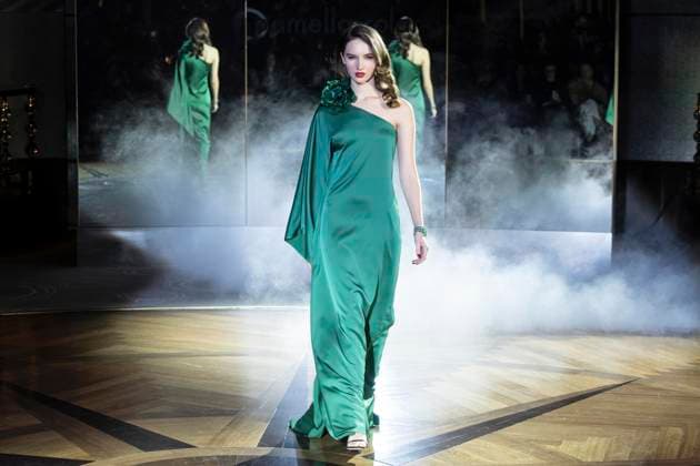 February 10, 2025, New York, New York, USA: A model walks runway for Pamella Roland runway show during New York Fashion Week Fall Winter 2025 at Rainbow Room at Rockefeller Center in New York on February 10, 2025 New York USA - ZUMAr339 20250210_znp_r339_051 Copyright: xLevxRadinx