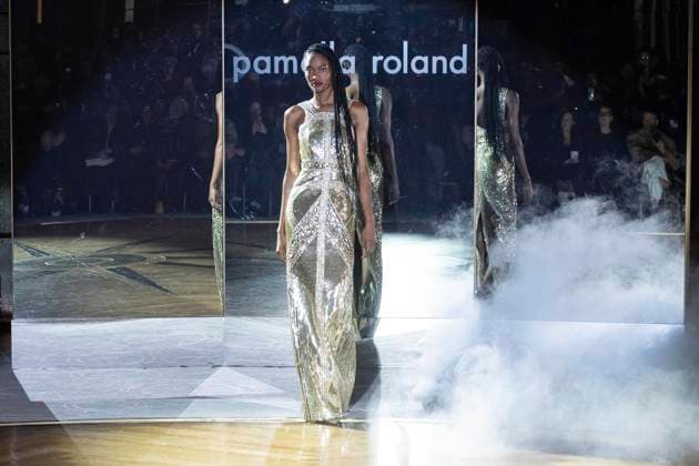 February 10, 2025, New York, New York, USA: A model walks runway for Pamella Roland runway show during New York Fashion Week Fall Winter 2025 at Rainbow Room at Rockefeller Center in New York on February 10, 2025 New York USA - ZUMAr339 20250210_znp_r339_099 Copyright: xLevxRadinx